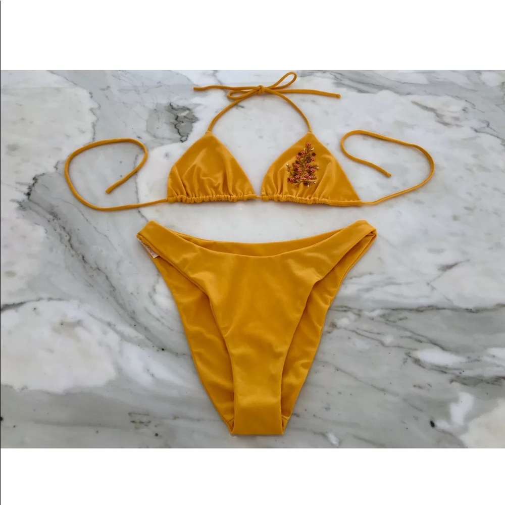 DELFINA GOLD EMBELLISHED BIKINI SIZE LARGE